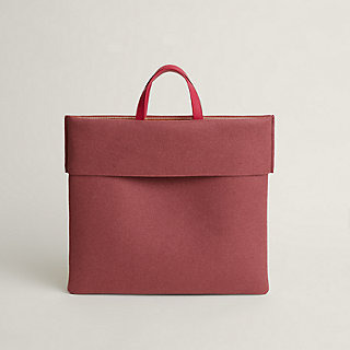 sac-la-main-dans-le-sac--